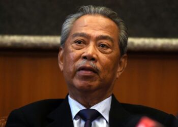 PUTRAJAYA, 3 Sept -- Menteri Dalam Negeri (KDN) Tan Sri Muhyiddin Yassin bercakap pada sidang media Majlis Perhimpunan Bulanan Kementerian Dalam Negeri hari ini.
--fotoBERNAMA (2018) HAK CIPTA TERPELIHARA