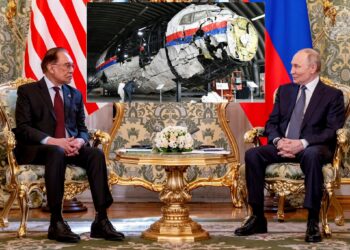 YAB Perdana Menteri, Dato' Seri Anwar Ibrahim, bertemu Presiden Rusia, Vladimir Putin, di Istana Kremlin, Moscow, Rusia. 14 Mei 2025.

NO SALES; NO ARCHIVE; RESTRICTED TO EDITORIAL USE ONLY. NOTE TO EDITORS: This handout photos may only be used for editorial reporting purposes for the contemporaneous illustration of events, things or the people in the visual or facts mentioned in the caption. Reuse of the videos may require further permission. MANDATORY CREDIT - Sadiq Asyraf/ Prime Minister’s Office of Ma