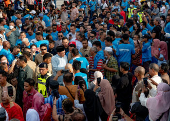YAB Perdana Menteri, Dato’ Seri Anwar Ibrahim hadir meninjau lokasi Himpunan Madani Kedah di Alor Setar pada 28 April 2023. - AFIQ HAMBALI/Pejabat Perdana Menteri

NO SALES; NO ARCHIVE; RESTRICTED TO EDITORIAL USE ONLY. NOTE TO EDITORS: This photos may only be used for editorial reporting purposes for the contemporaneous illustration of events, things or the people in the image or facts mentioned in the caption. Reuse of the pictures may require further permission. MANDATORY CREDIT - AFIQ HAMBALI/Prime Mi