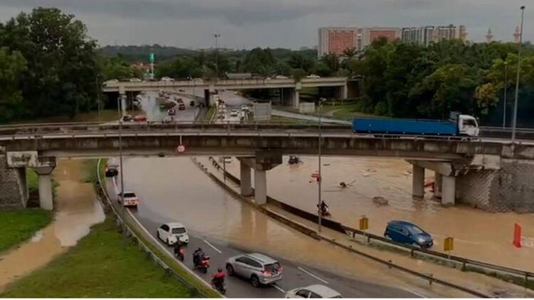 Gov't needs to come up with a masterplan for better flood management