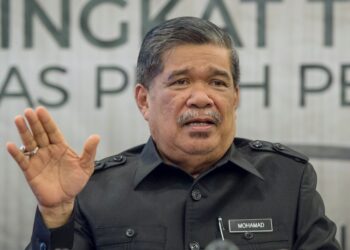 KUALA LUMPUR, 29 Jan -- Menteri Pertahanan Mohamad Sabu ketika sidang media selepas mempengerusikan Mesyuarat Meja Bulat Peringkat Tertinggi Kertas Putih Pertahanan di Wisma Perwira hari ini.
--fotoBERNAMA (2019) HAK CIPTA TERPELIHARA