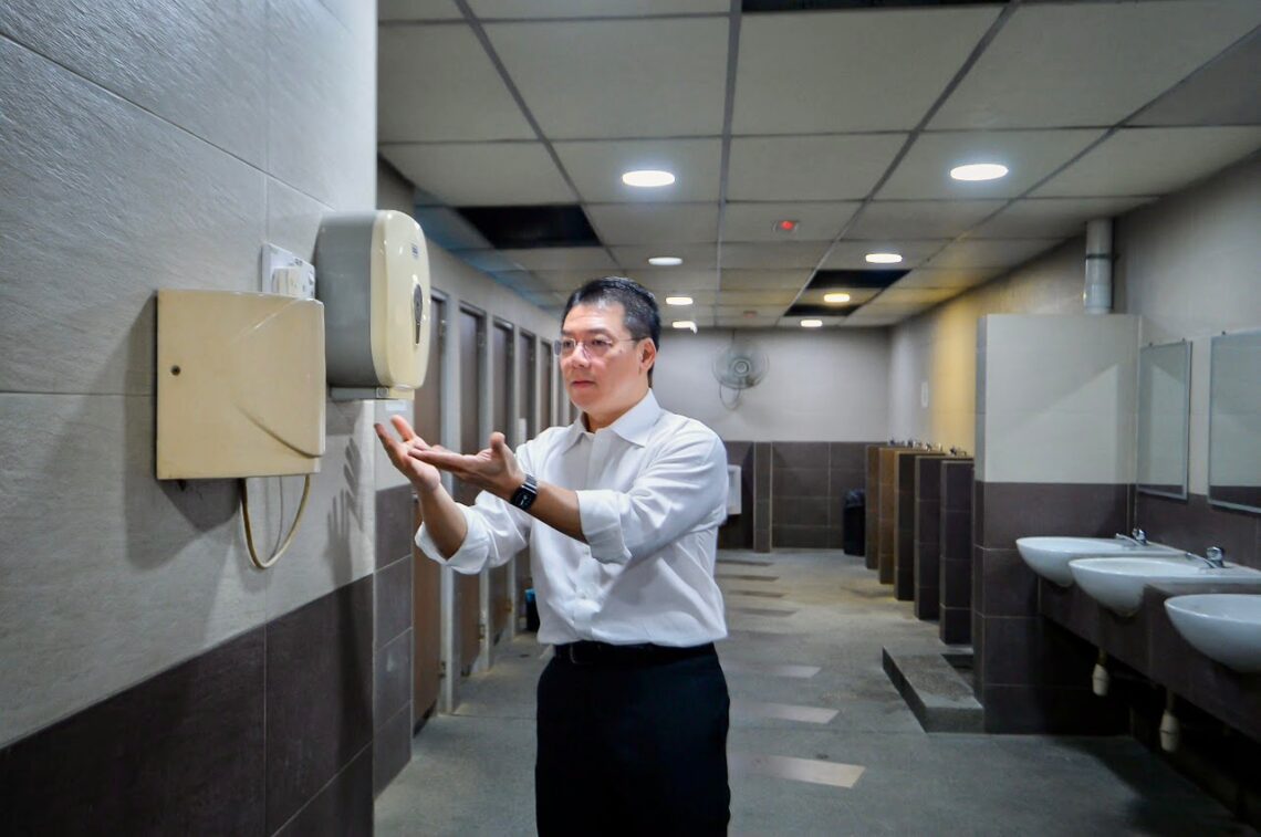 Nga Kor Ming wants public toilets in Malaysia to meet “BMW” standards