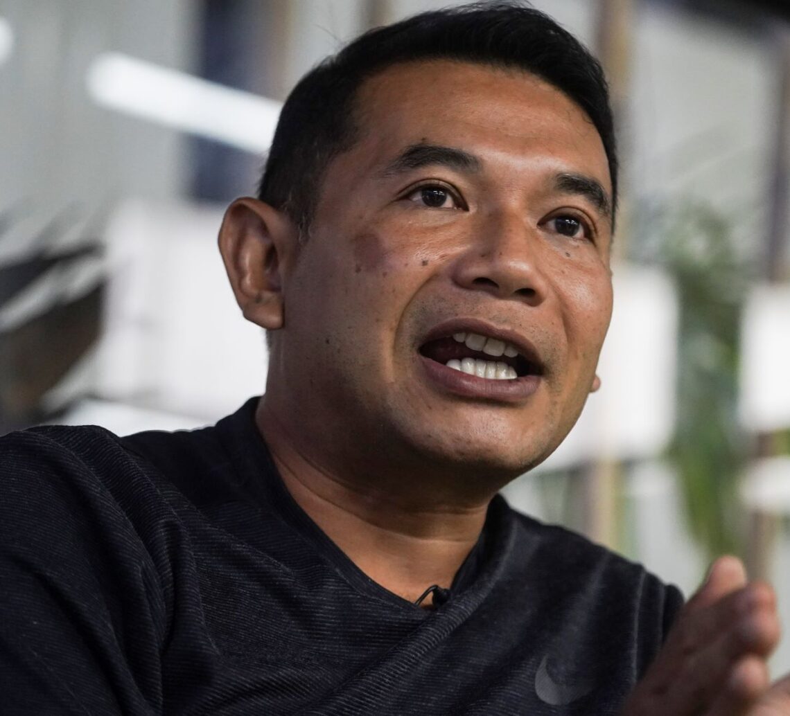 najib-wishes-rafizi-speedy-recovery-upon-news-of-having-a-heart-attack
