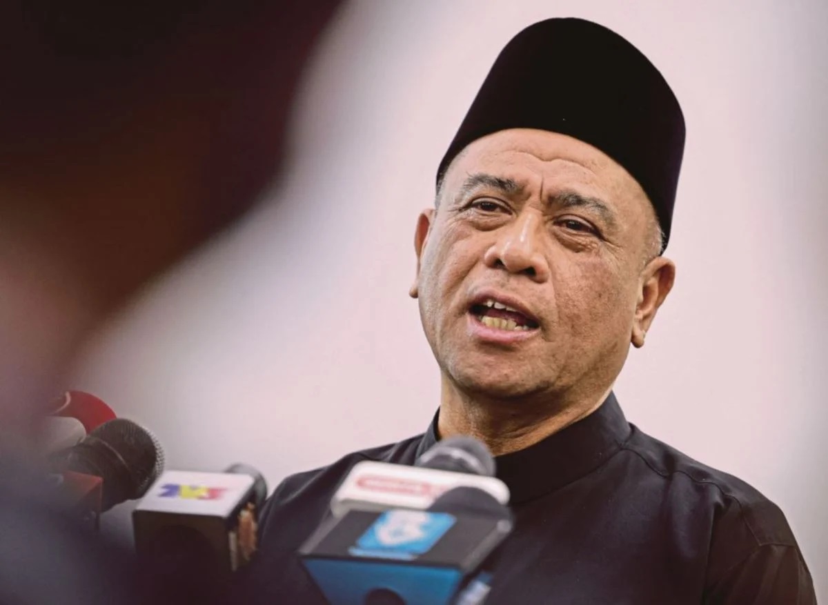 “BN may be power-crazy but PAS is much worse due to past betrayal ...