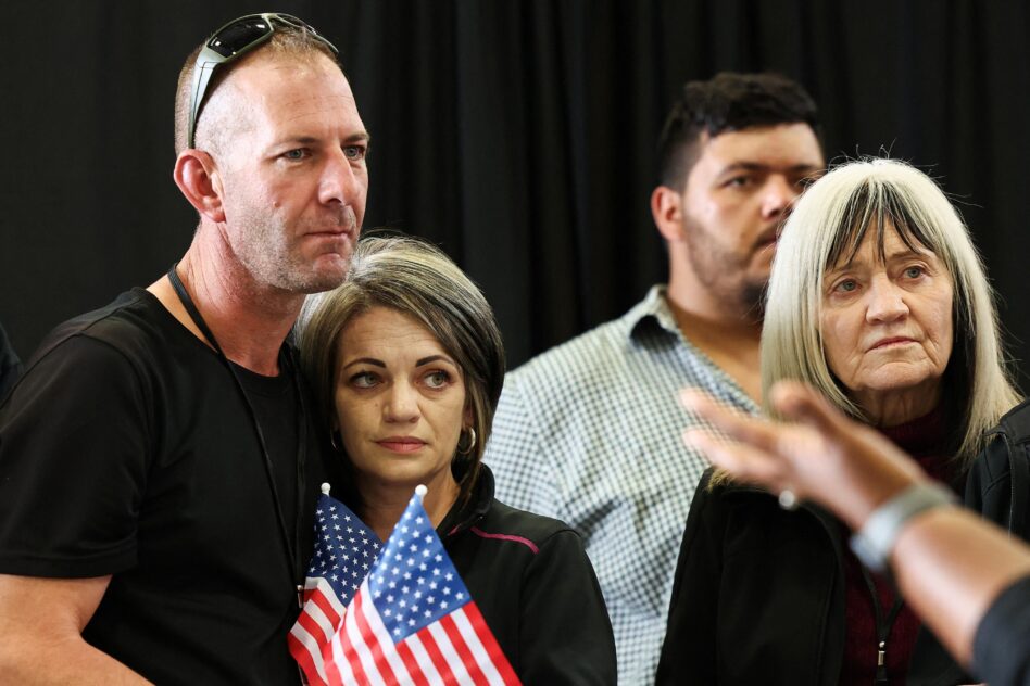 Trump limits refugee admissions to 7,500 and gives priority to white South Africans