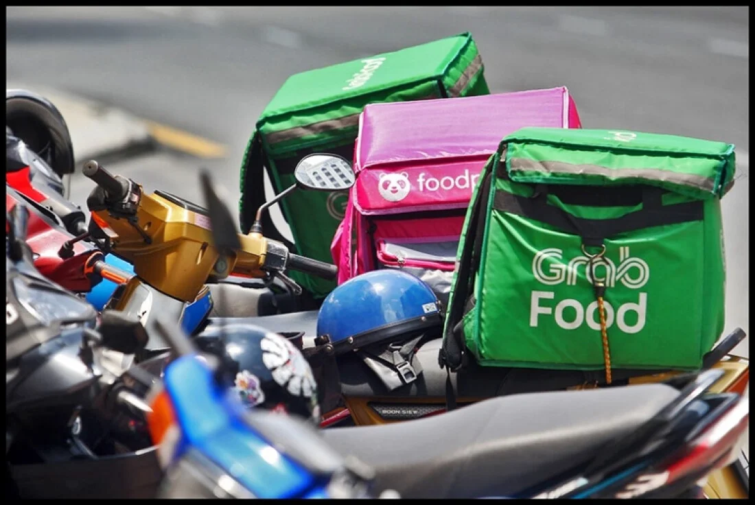 Grab food bag for on sale sale