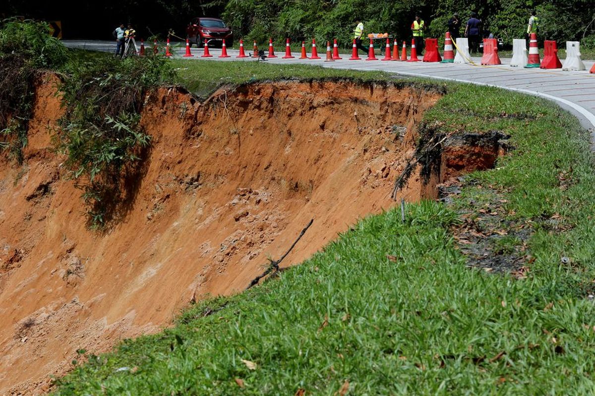 Natural Disaster Responsible For The Batang Kali Tragedy Focus Malaysia