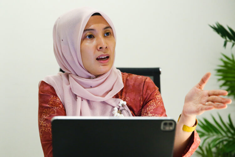 Nurul Izzah advocates gender equality in workplace at Khazanah ...