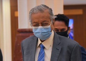 KUALA LUMPUR, 21 Sept -- Ahli Parlimen Langkawi Tun Dr Mahathir Mohamad hadir pada Mesyuarat Penggal Keempat, Parlimen ke-14 di Bangunan Parlimen hari ini.?
--fotoBERNAMA (2021) HAK CIPTA TERPELIHARA